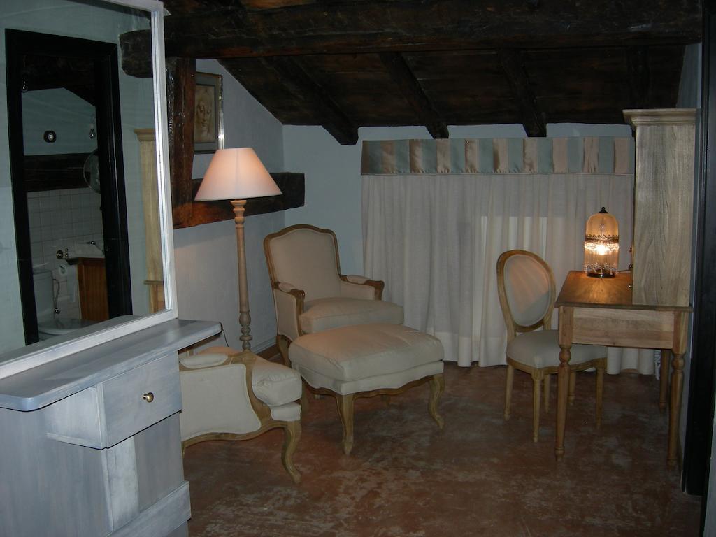 Las Leyendas Del Jabal Jabaloyas Room photo