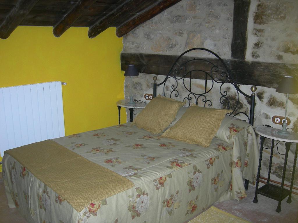Las Leyendas Del Jabal Jabaloyas Room photo