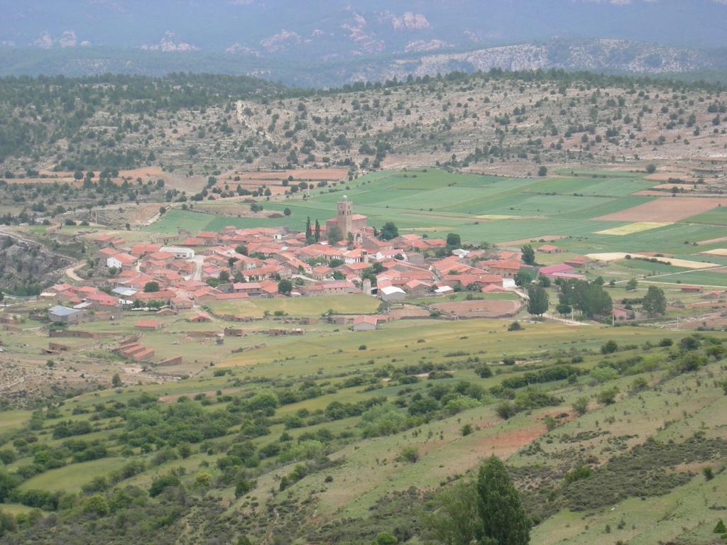 Las Leyendas Del Jabal Jabaloyas Exterior photo